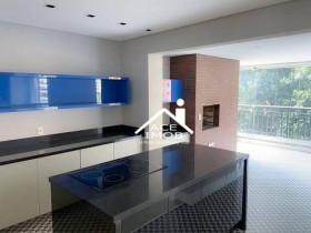 Apartamento com 3 Quartos à Venda, 226 m² em Moema - São Paulo