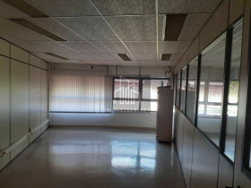 Imóvel Comercial à Venda, 9.600 m² em Alphaville Empresarial - Barueri