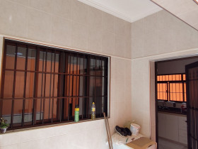 Imóvel com 3 Quartos à Venda,  em Vila Jeriva - Várzea Paulista
