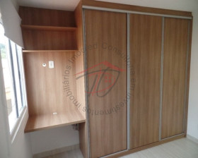 Imóvel com 2 Quartos à Venda, 75 m² em Jardim Interlagos - Hortolândia