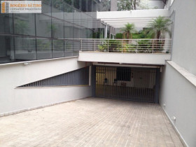 Imóvel para Alugar, 2.545 m² em Jardim Paulista - São Paulo