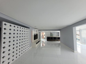 Apartamento com 3 Quartos para Alugar, 268 m² em Chácara Klabin  - São Paulo