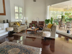 Imóvel com 4 Quartos à Venda, 560 m² em Condomínio Forest Hills - Jandira