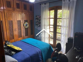 Casa de Condomínio com 4 Quartos à Venda, 310 m² em Tamboré 06 - Santana De Parnaíba