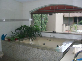 Sobrado com 4 Quartos à Venda, 750 m² em Jardim Da Glória - São Paulo