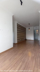 Apartamento com 2 Quartos à Venda, 55 m² em Jardim Das Palmas - São Paulo