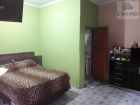 Casa à Venda,  em Jardim Silvia Maria - Mauá