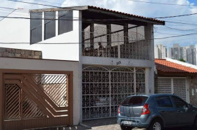 Imóvel com 2 Quartos à Venda, 286 m² em Vila Vianelo - Jundiaí