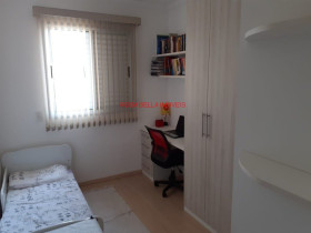 Apartamento com 2 Quartos à Venda, 54 m² em Vila Nova Esperia - Jundiaí