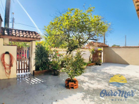 Casa com 3 Quartos para Alugar ou Temporada, 133 m² em Jardim Regina - Itanhaém