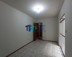 Imóvel com 2 Quartos para Alugar, 60 m² em Santa Helena - Juiz De Fora