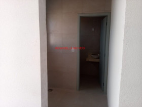Sobrado com 4 Quartos à Venda, 250 m² em Jardim Ermida - Jundiaí