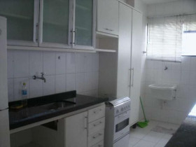 Apartamento com 2 Quartos à Venda, 70 m² em Itaigara - Salvador