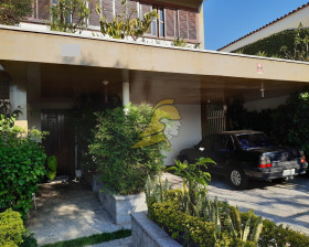 Sobrado com 4 Quartos à Venda, 380 m² em Bela Aliança - São Paulo