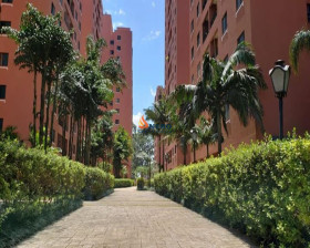 Imóvel com 3 Quartos à Venda, 64 m² em Interlagos - São Paulo