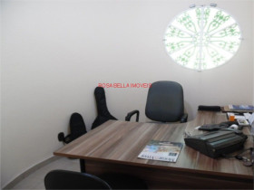 Casa com 4 Quartos à Venda, 180 m² em Jardim Morumbi - Jundiaí