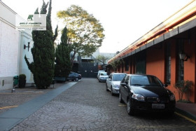 Imóvel Comercial para Alugar, 360 m² em Vila Leopoldina - São Paulo