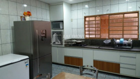 Sobrado com 2 Quartos à Venda, 267 m² em Vila Antonieta - São Paulo