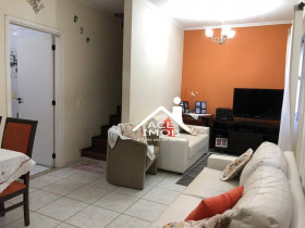 Casa de Condomínio com 3 Quartos à Venda, 98 m² em Jaraguá - São Paulo