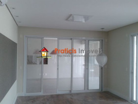 Apartamento com 3 Quartos para Alugar, 250 m² em Chacara Klabin - São Paulo