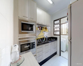 Apartamento com 2 Quartos à Venda, 61 m² em Jardim Ester - São Paulo