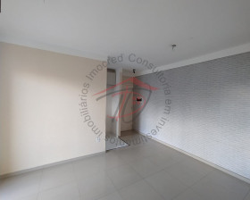 Imóvel com 2 Quartos à Venda, 52 m² em Jardim Santa Izabel - Hortolândia