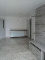 Apartamento com 3 Quartos à Venda, 75 m² em Estrada Do Coco - Lauro De Freitas