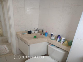 Apartamento com 2 Quartos à Venda, 51 m² em N R Afonso Zupardo - Itatiba