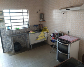 Imóvel à Venda, 297 m² em Alto Da Lapa - São Paulo
