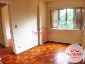 Apartamento com 2 Quartos à Venda, 73 m² em Aclimação - São Paulo