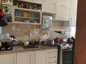Apartamento com 2 Quartos à Venda, 80 m² em Pituba - Salvador