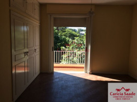 Casa com 3 Quartos à Venda, 280 m² em Pacaembu - São Paulo