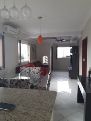 Casa com 3 Quartos à Venda, 554 m² em Pinheiro Machado - Santa Maria