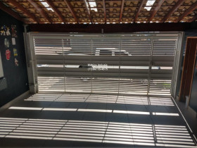 Imóvel com 3 Quartos à Venda,  em Jardim Sarapiranga - Jundiaí