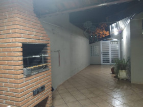 Imóvel com 3 Quartos à Venda,  em Parque Residencial Eloy Chaves - Jundiaí