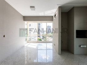 Imóvel com 4 Quartos à Venda, 490 m² em Jardim Paulistano - São Paulo