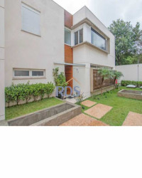 Casa com 4 Quartos à Venda, 310 m² em Campo Belo - São Paulo