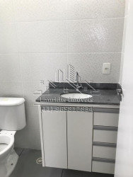 Imóvel com 3 Quartos para Alugar, 70 m² em Jardim Graziela - Barueri