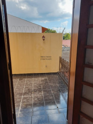Sobrado com 3 Quartos à Venda,  em Vila Liberdade - Jundiaí