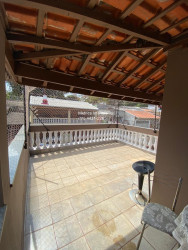 Sobrado com 3 Quartos à Venda, 181 m² em Vila Alvorada - Jundiaí