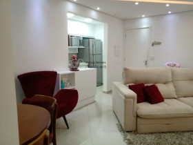 Imóvel com 2 Quartos à Venda, 48 m² em Vila Esperança - Jundiaí