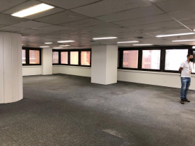 Imóvel Comercial à Venda, 316 m² em Cerqueira César - São Paulo