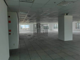 Sala Comercial à Venda, 557 m² em Alphaville Industrial - Barueri