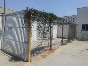 Imóvel à Venda, 650 m² em Tanquinho - Santana De Parnaíba