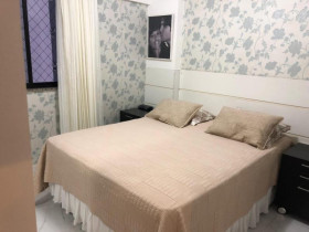 Apartamento com 3 Quartos à Venda, 75 m² em Stiep - Salvador