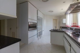 Apartamento com 4 Quartos à Venda, 260 m² em Jardim Fonte Do Morumbi - São Paulo