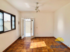 Casa com 3 Quartos para Alugar ou Temporada, 133 m² em Jardim Regina - Itanhaém