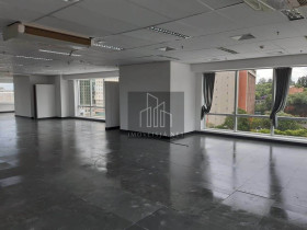 Sala Comercial para Alugar, 958 m² em Alphaville Industrial - Barueri