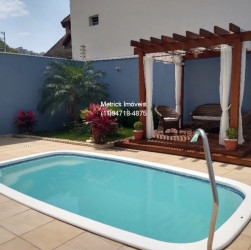 Imóvel com 3 Quartos à Venda,  em Jardim Colônia - Jundiaí