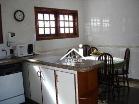 Sobrado com 3 Quartos à Venda, 450 m² em Parque Do Colégio - Jundiaí